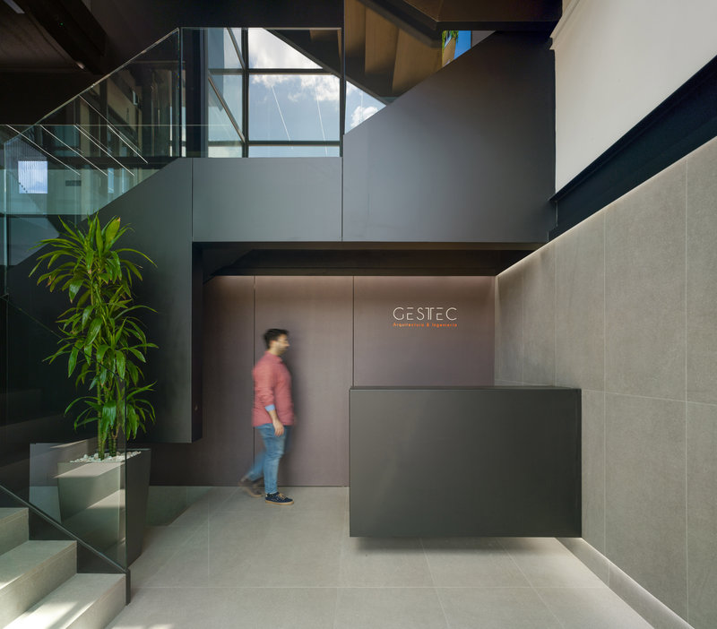 GESTEC / Diseo integra oficinas por Rocamora diseo y arquitectura