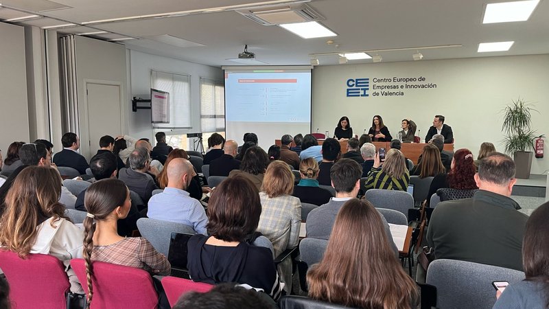 L�neas de financiaci�n p�blica en Innovaci�n para startups y pymes 2025