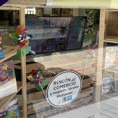 ¡Llega el Rincón del Comercio Local a HUBITAT Mutxamel!