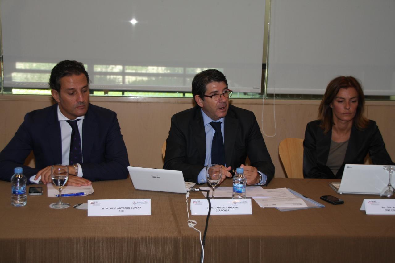 Enr�date Castell�n 2012- Taller 4: "Renovaci�n de sectores tradicionales y maduros"