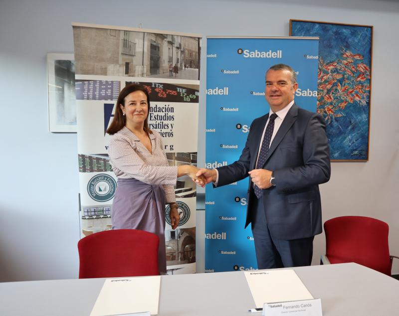 La FEBF firma un acuerdo de financiacin preferente con Banco Sabadell