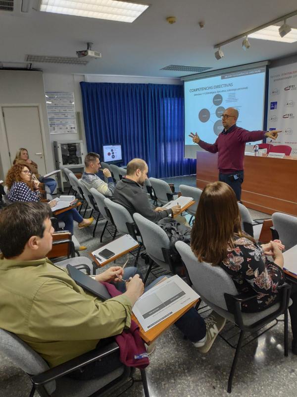 Jornada: C�mo mejorar las Competencias Directivas[;;;][;;;]